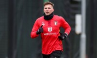 Забарний повноцінно дебютує в АПЛ: джерело повідомило про проблеми основного центрбеку «Борнмуту»