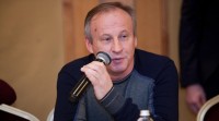 «Попрацювали би зі Заваровим». Легендарний гравець «Динамо» заявив про готовність тренувати в Азербайджані