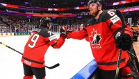 Канада стала чемпіоном світу з хокею. У фінальному матчі північноамериканська збірна здолала Німеччину 5:2