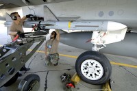 Україна вперше отримає ракети AIM-7 Sparrow: що про них відомо