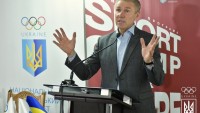 Бубка продовжує торгувати з терористами: фірми олімпійського чемпіона й надалі укладають контракти з окупантами
