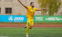 «Інгулець» розгромно зазнав першої поразки в сезоні, «Металіст» перервав ганебну серію, дубль супербомбардира: Перша ліга