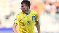 «Динамо» і «Полісся» зійшлися у битві за гравця збірної України – пропозиція Суркіса «вражає»