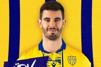 Харатін дебютував за свій новий клуб: команда екс-динамівця зіграла внічию