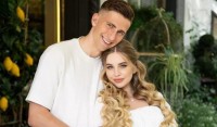 «Звісно, плакали‎»: дружина Забарного назвала фільм, який довів її та захисника «Борнмута» до сліз