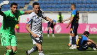 Блогер: «Гол Ваната? Ось тому Сваток та Сарапій грають в «Дніпрі-1», а не в «Динамо»