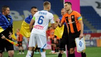 «Шахтар» та «Динамо» у битві за чемпіонство: козирі на сотні мільйонів, бажання Ахметова може зіграти на руку Шовковському