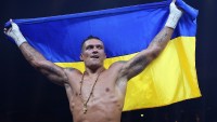 «Добраніч, Тайсоне!»: «Динамо», Суркіс та зірки збірної України привітали Усика з феєричною перемогою над Ф'юрі