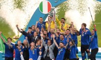 Доля чемпіонів. Як захищали титул переможці Євро різних років
