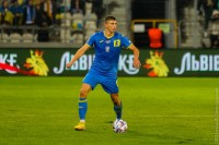 «Лайно іноді трапляється»: Забарний закликав не панікувати після поразки України від Румунії
