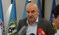 Головний тренер збірної Казахстану росіянин Черчесов обурився питанням журналіста казахською мовою