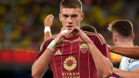 Артем Довбик провалив перший матч за «Рому»: чи зможе українець засмутити аутсайдера Серії А