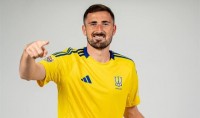 Ось як живе Іван Калюжний – сенсаційний новачок збірної України