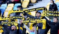 Львівське дербі між «Рухом» та «Карпатами»: за команду Лупашка на стадіоні зможуть вболівати лише десять фанатів