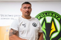 «Розуміє, як грати». Оцінено шанси Усика дебютувати в УПЛ