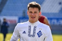 «Минай» вигнав трьох гравців за порушення режиму – серед відрахованих два екс-вінгери «Шахтаря» та вихованець «Динамо» 