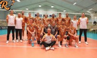 Щонайменше два гравці українського волейбольного клубу не повернулися в Україну після матчу єврокубків