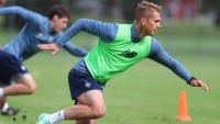 Супряга змінив ігровий номер в оренді у «Зорі»