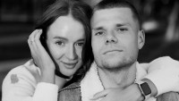 Хавбек «Динамо» потішив кохану несподіваною поїздкою – сім'я очікує на дитину