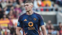 Довбик отримав безжальну реакцію італійців після ключової битви за ЛЧ – українця називають «відсутнім»