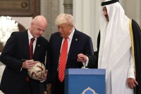 Інфантіно «обирає» Трампа та інших лідерів країн замість колег із ФІФА: скандальний інцидент в організації