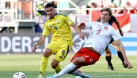 Україна драматично програла Данії у своєму першому матчі на Євро-2025 – 5 голів, фатальні рикошети