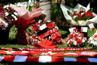 Вболівальники «Ліверпуля» вшанували пам'ять Діогу Жоти - фото