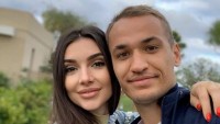 Кохана екс-футболіста збірної України оголила тіло в сміливому стилі – змусила мережу вибухнути