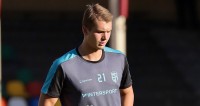 Супряга ціною важкої травми забив за «Епіцентр» і покинув поле на ношах