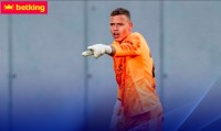 «Динамо» хотіло підписати воротаря «Жирони» - стало відомо, чому перехід зірвався